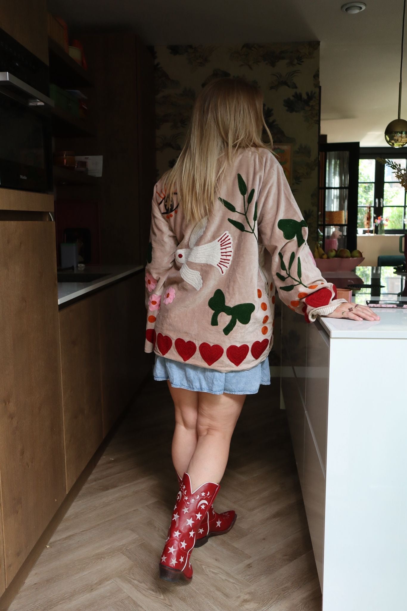 Velvet embroidery jacket birds beige