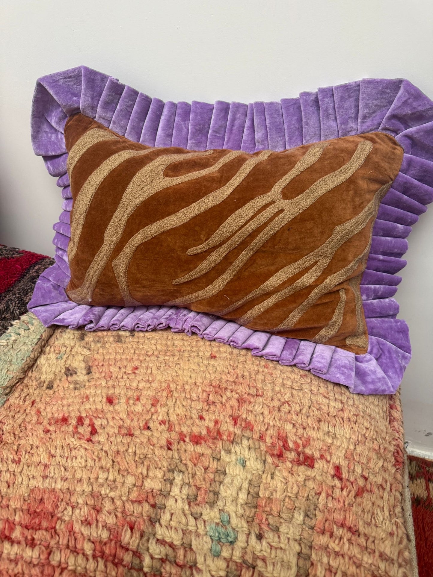 Kussenhoes met suzani borduursel Jungle