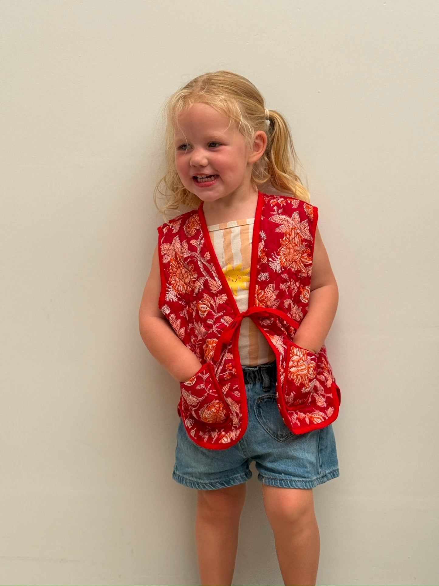 TOUT- GIlet Juna Blockprint Assorti 2Y