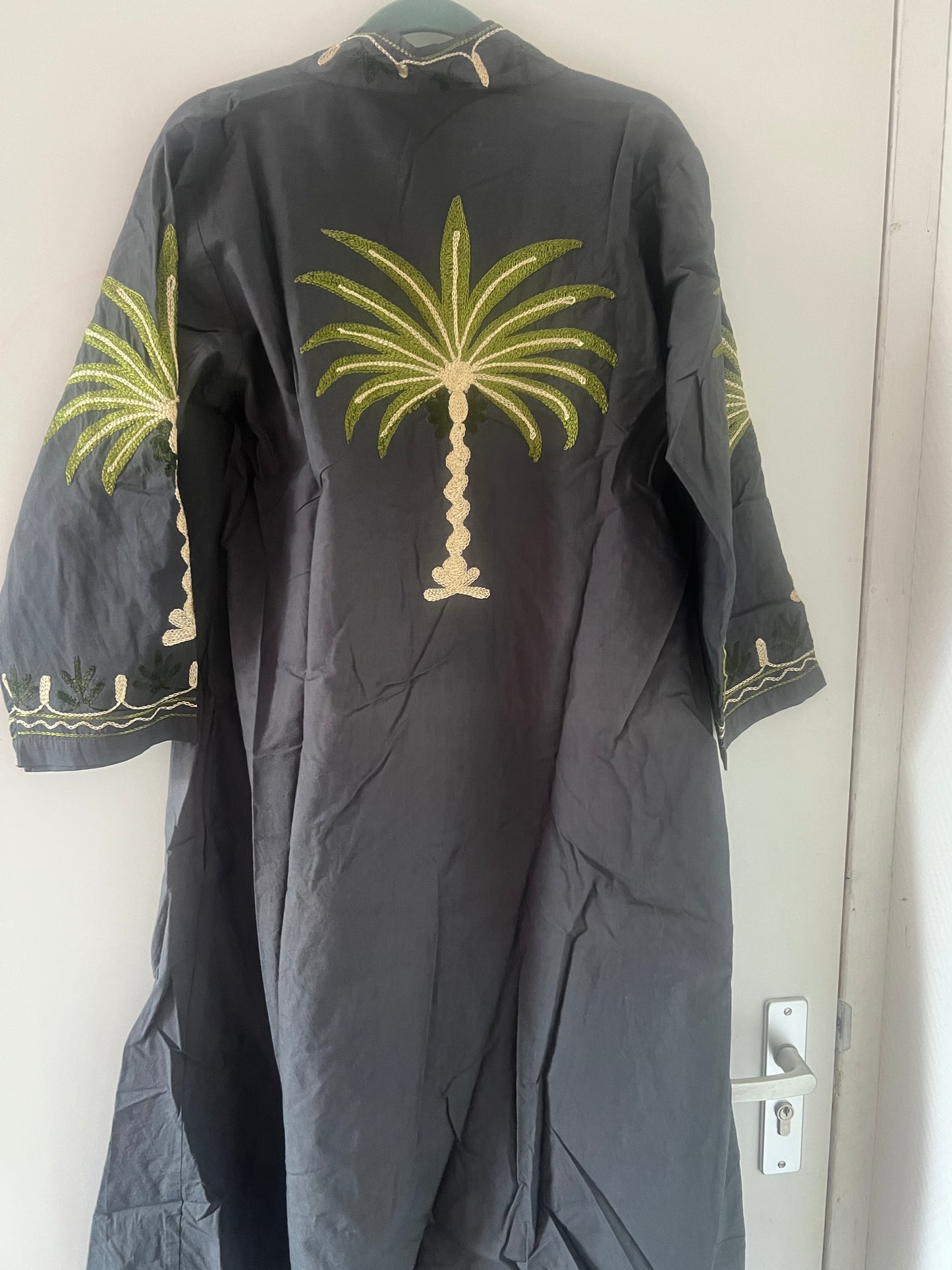 Embroidery jurk