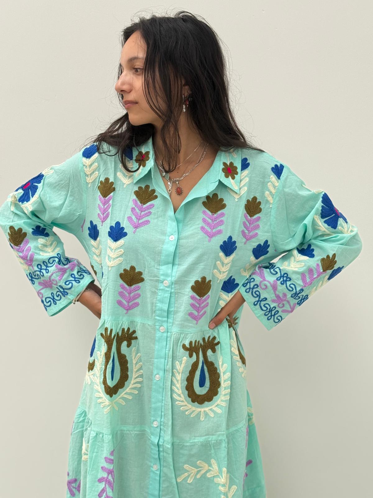 Embroidery dress light green