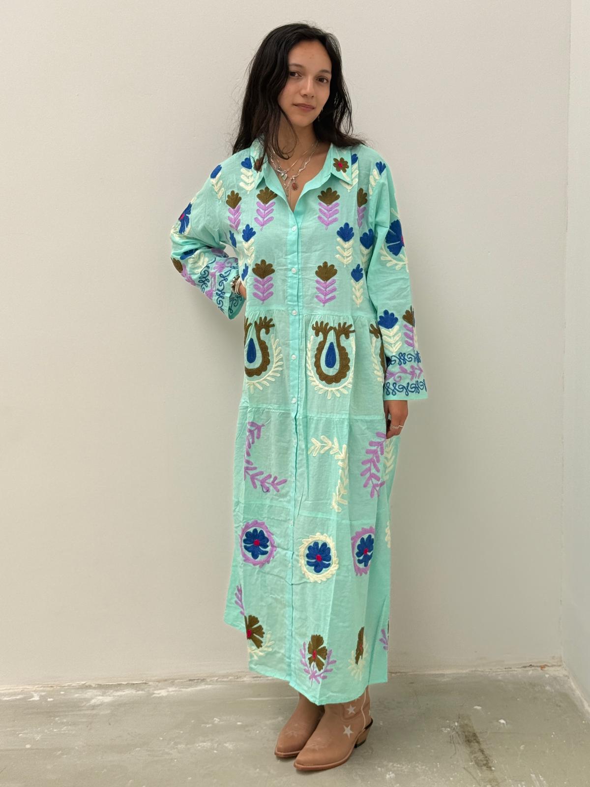 Embroidery dress light green