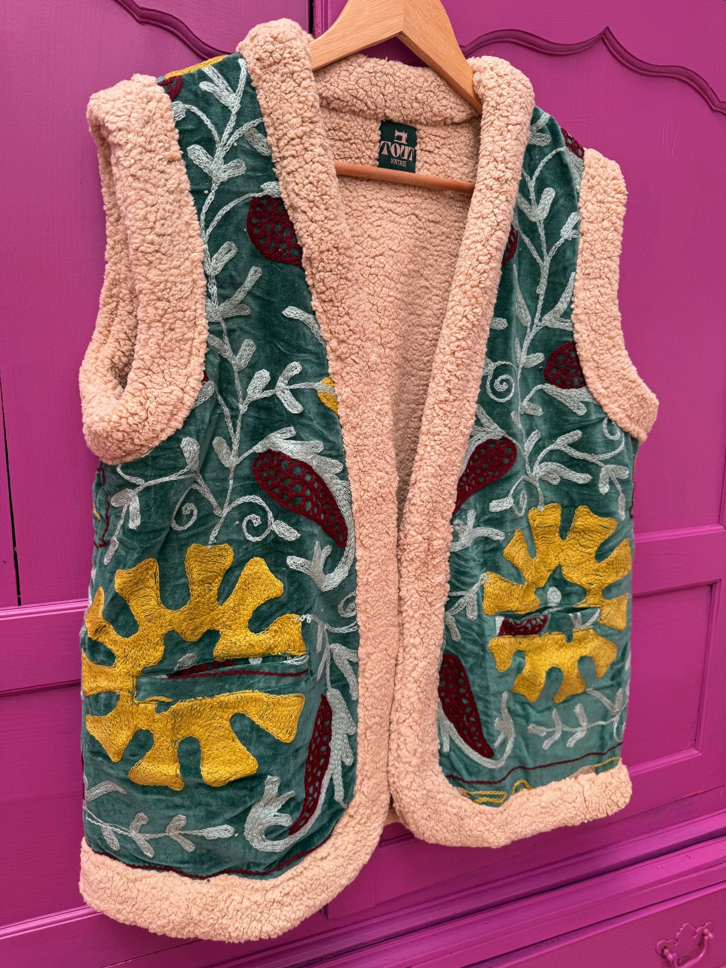Velvet gilet fake fur green