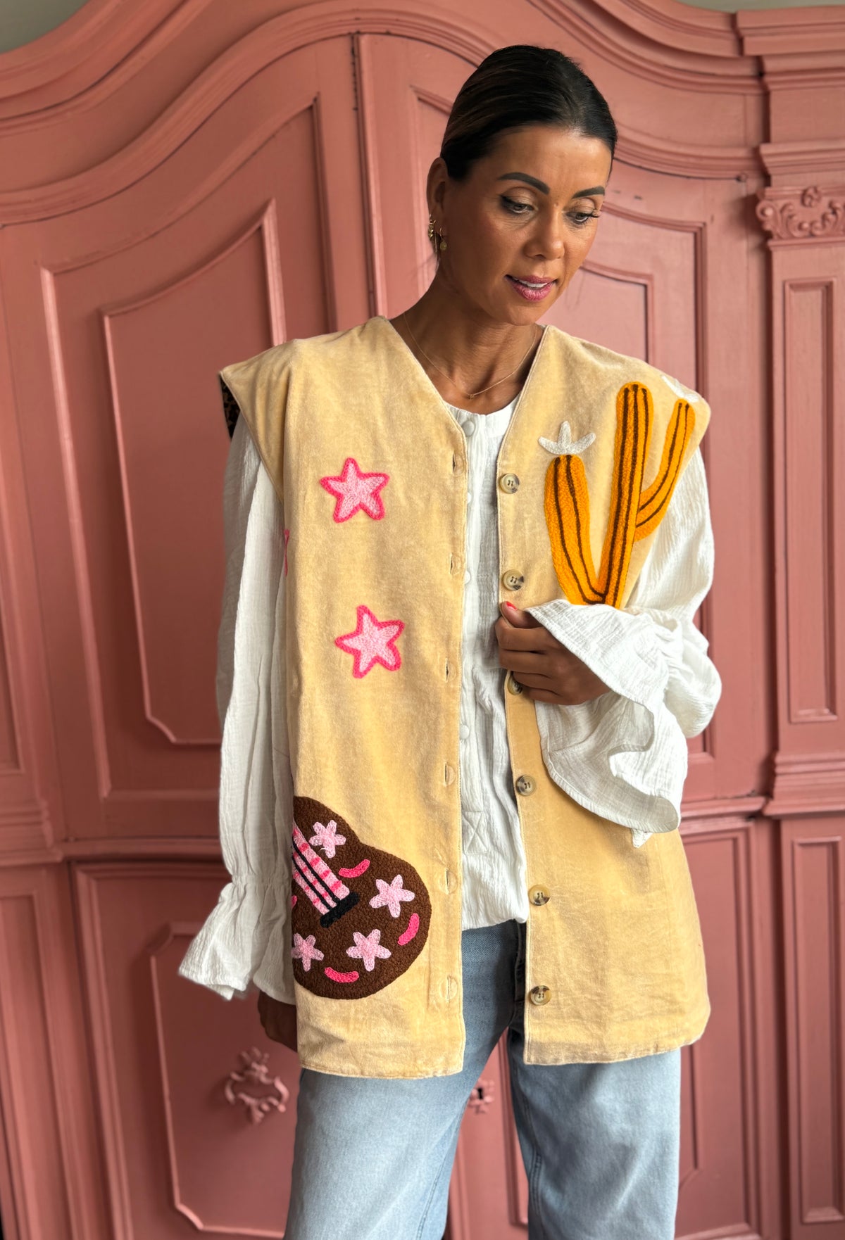 TOUT - Set of 2 Cowgirl velvet vest