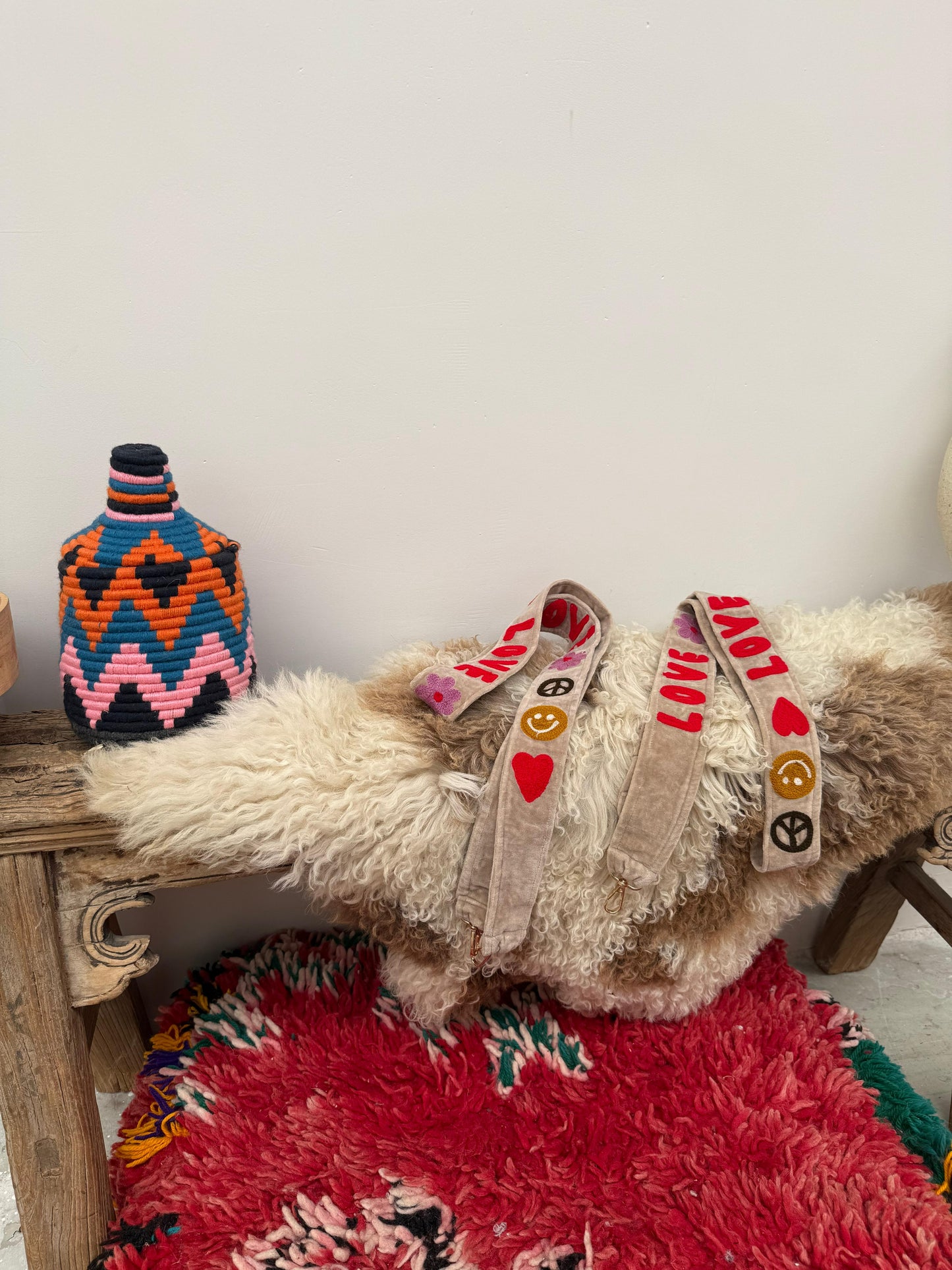 Velvet telefoon/tassenkoord beige