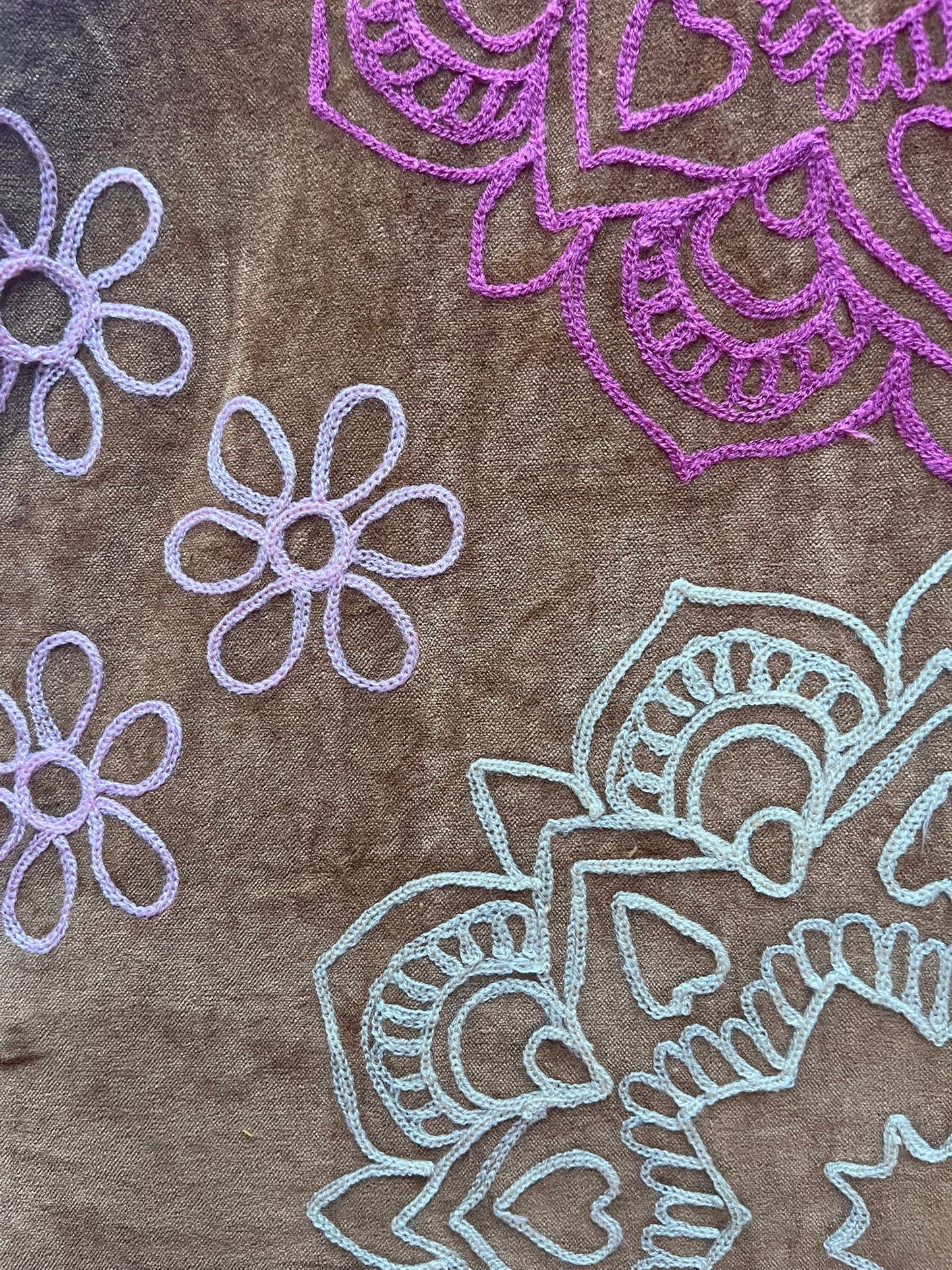 Long velvet embroidery mandala