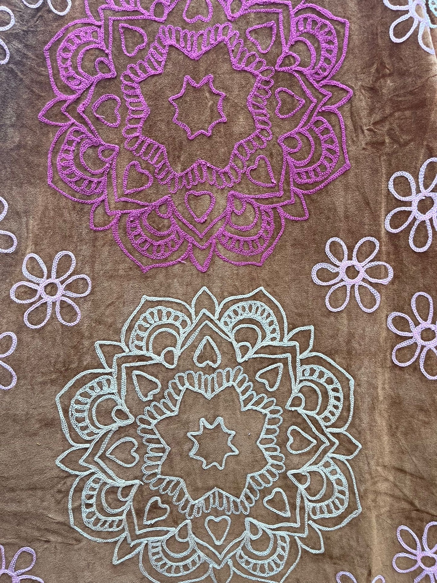 Long velvet embroidery mandala