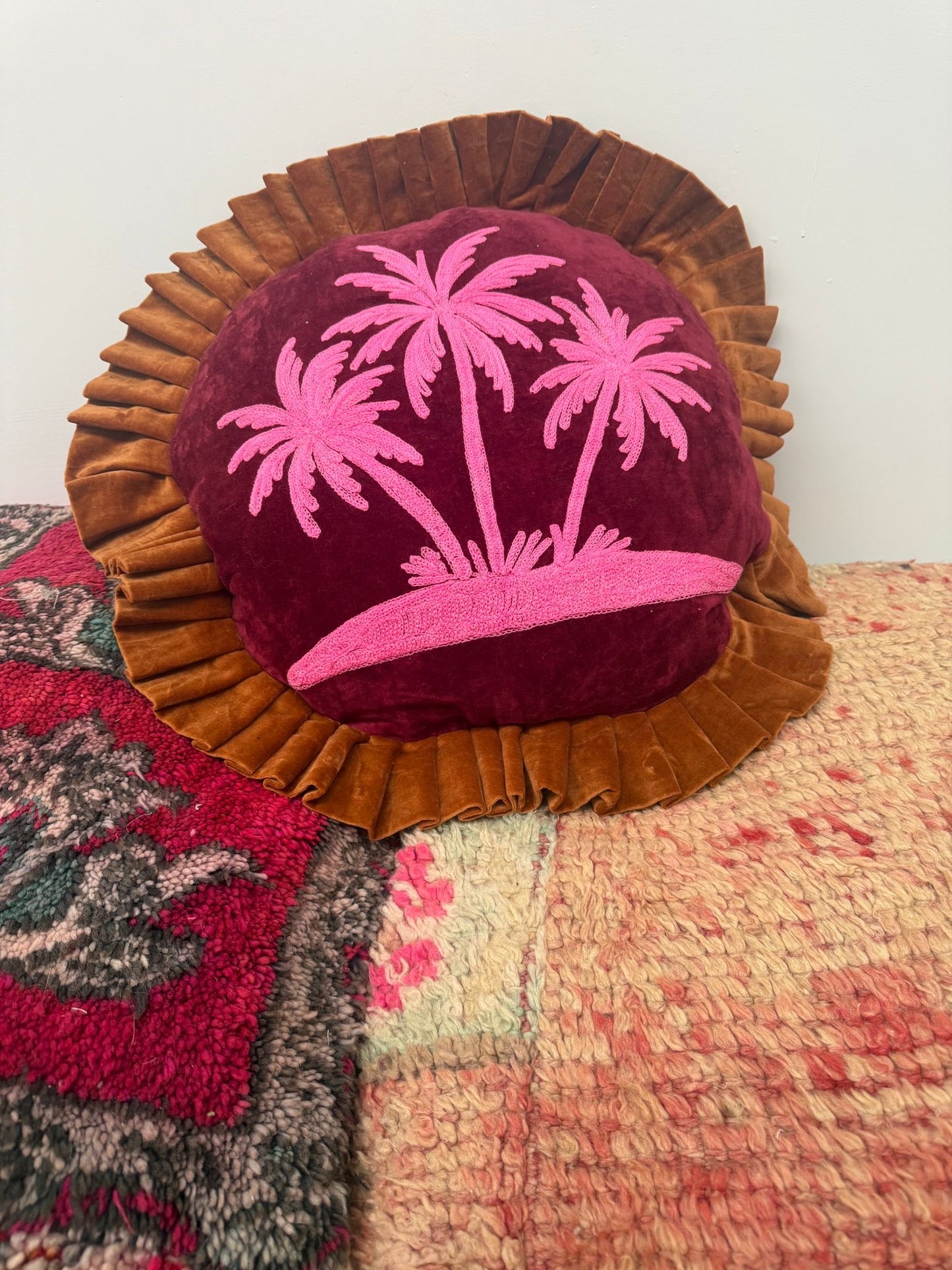 Kussenhoes met suzani borduursel Palmtree