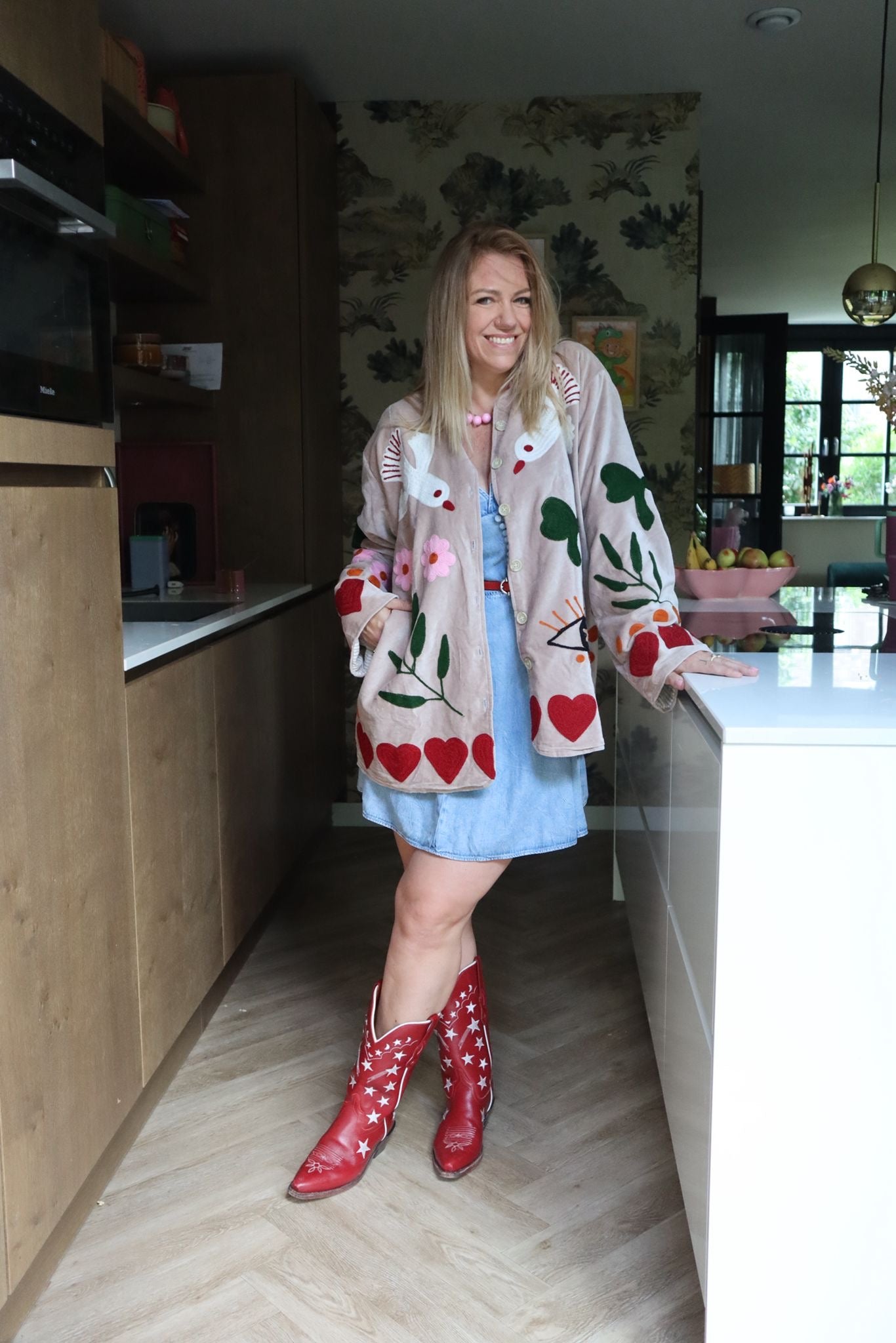 Velvet  embroidery jacket birds beige