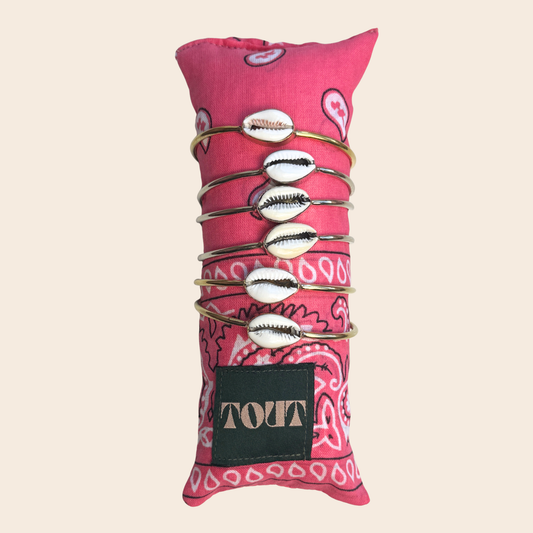 TOUT- Lotte Set van 6 schelpenarmbanden