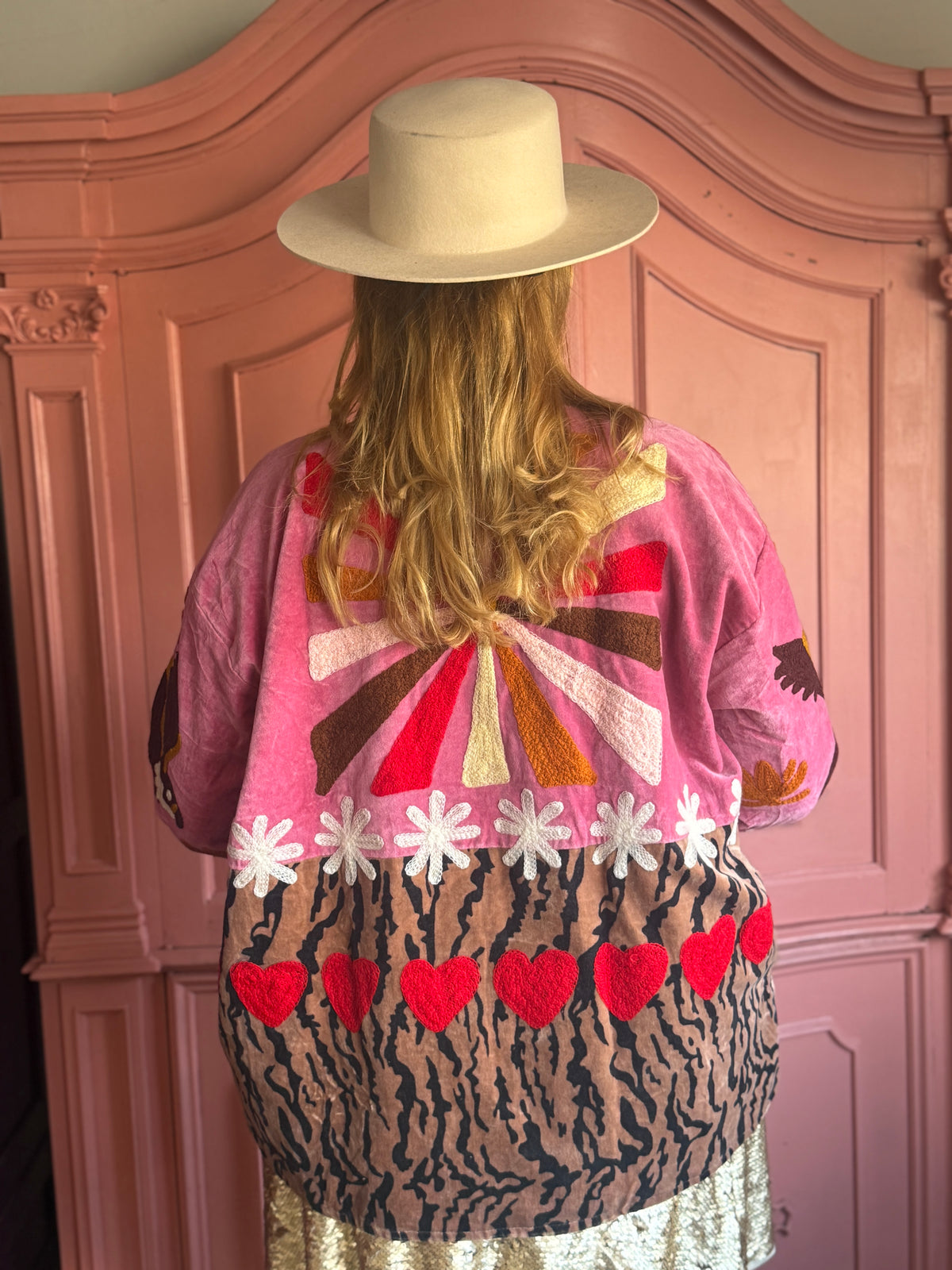 TOUT -Tiger pink hearts Jacket
