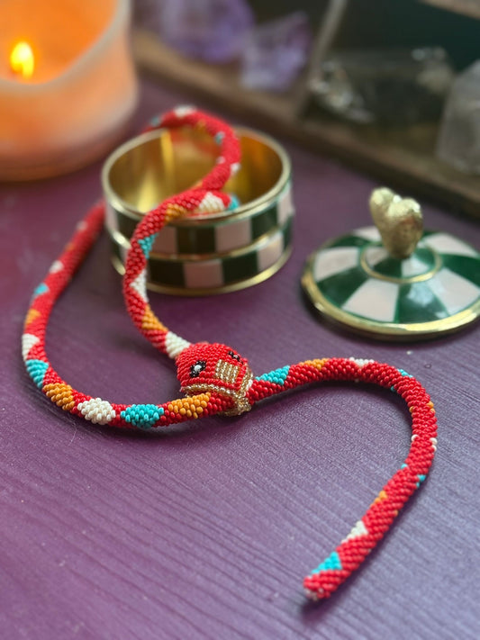 Ketting snake incl treasure box