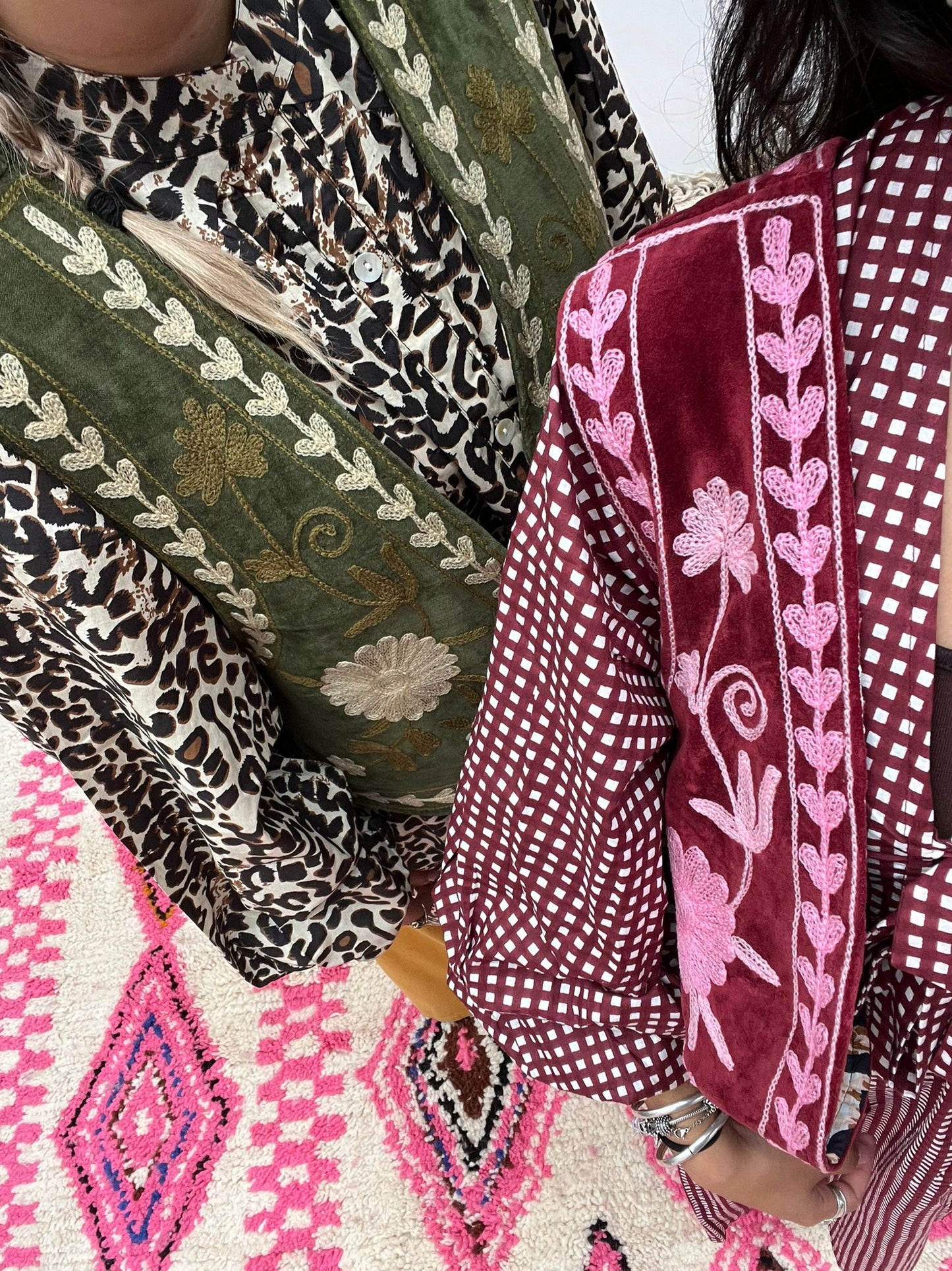 Suzani velvet  Gilet red pink