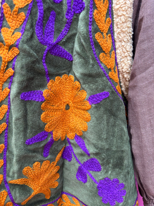 Velvet gilet teddy purple orange