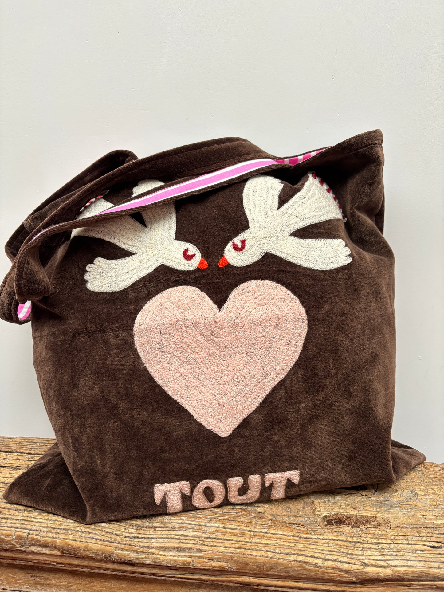 Set van 4 velvet embroidery "BIRD tout" tassen