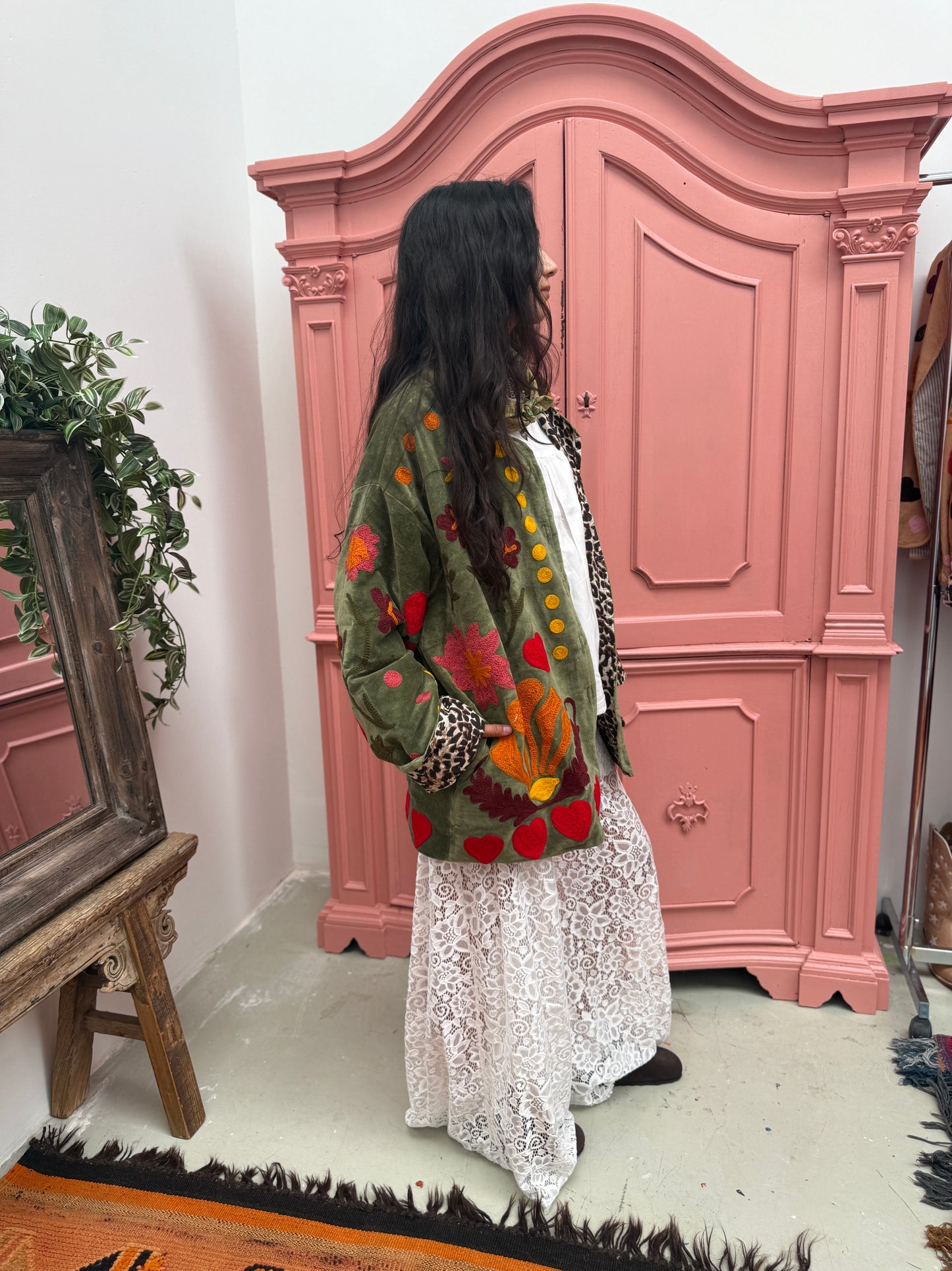Velvet Jacket LOVE green