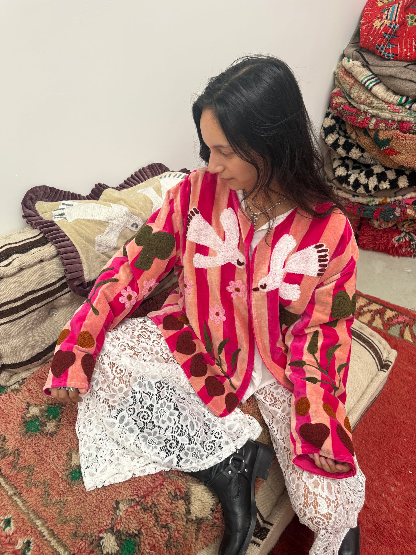 Velvet  embroidery jacket birds beige stripe Rose