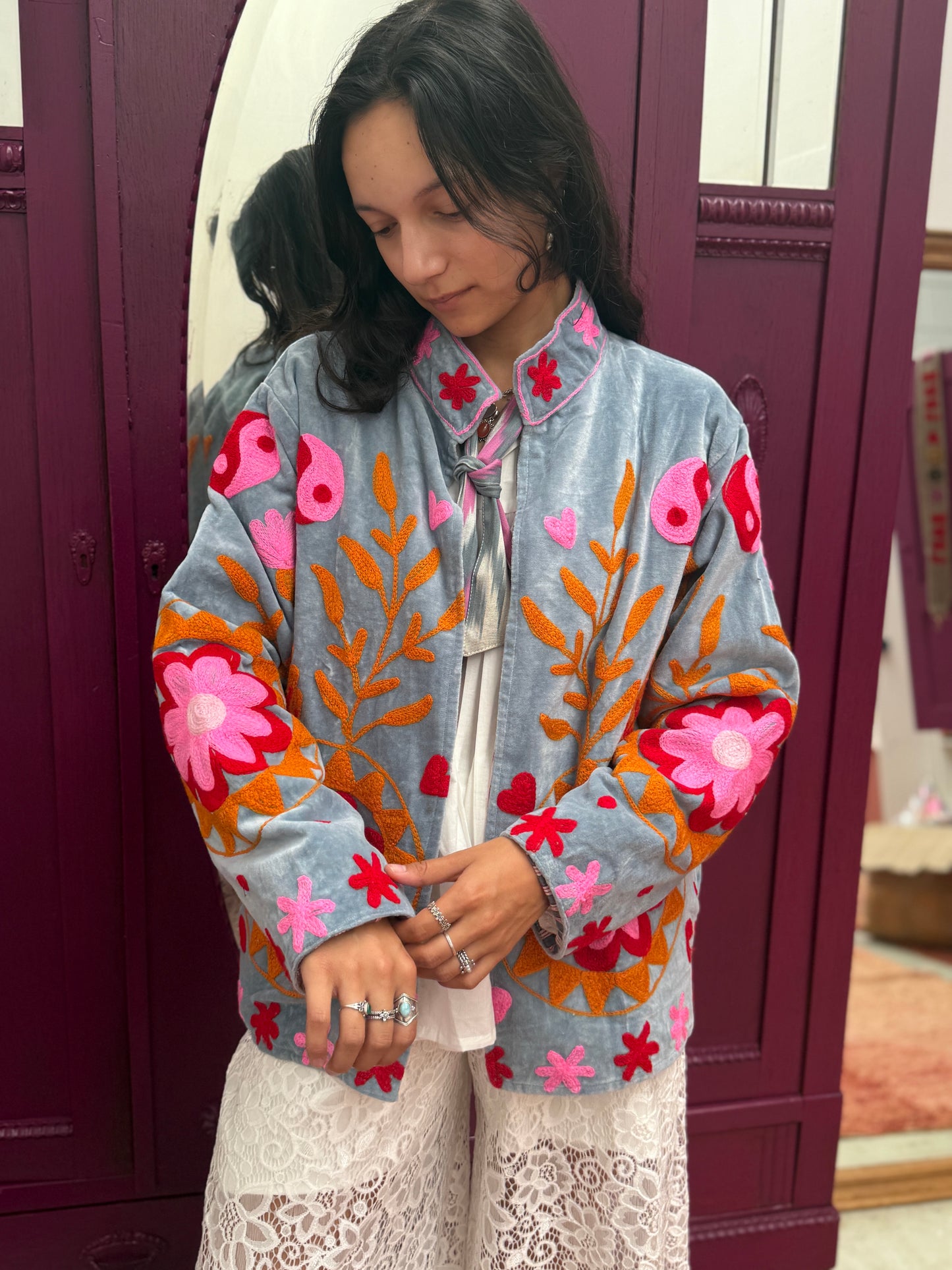 Velvet embroidery jacket pink light grey