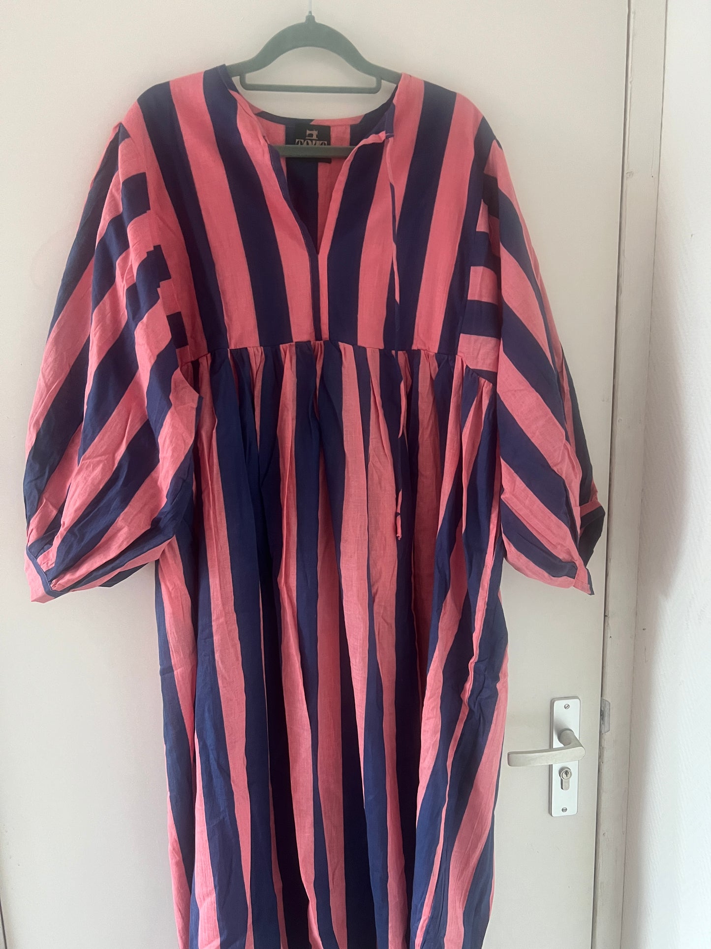 Lange jurk maxi stripe pink-red