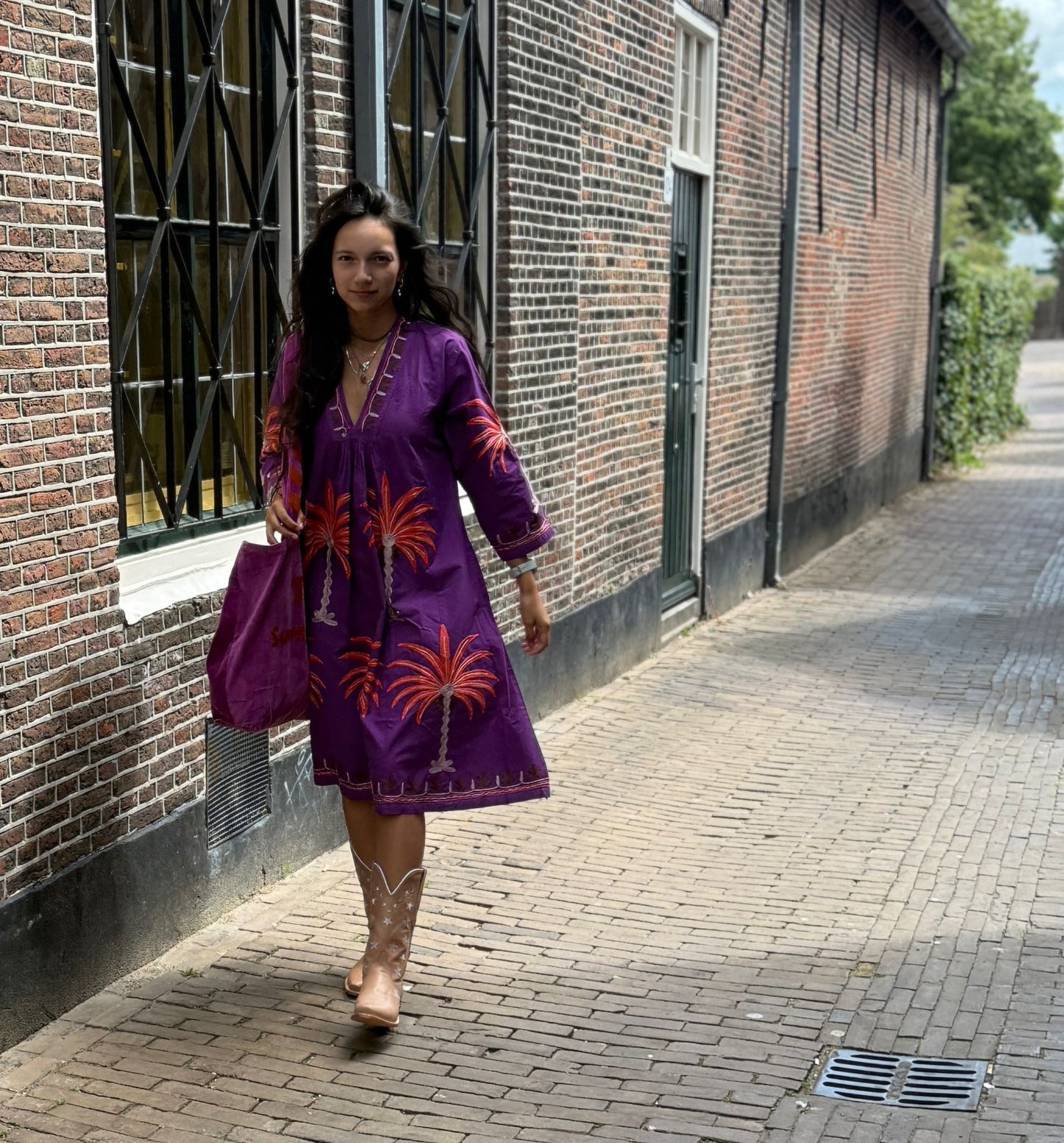Embroidery jurk purple