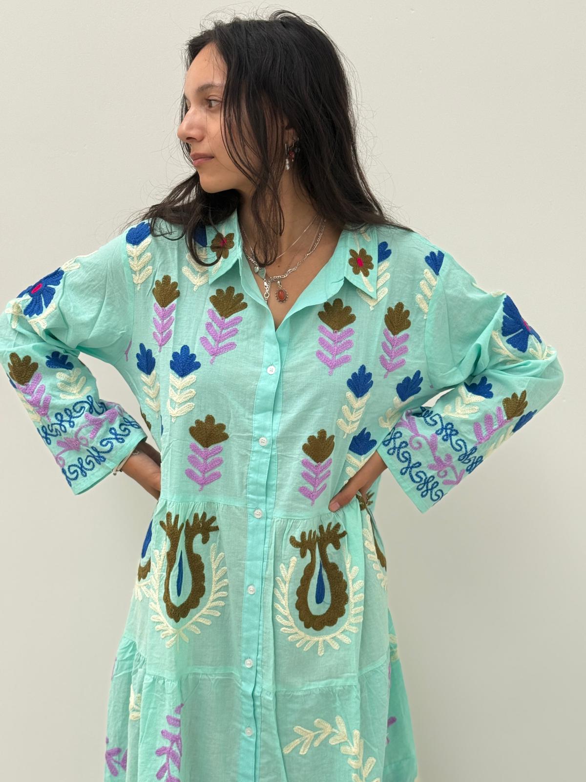 Embroidery dress light green