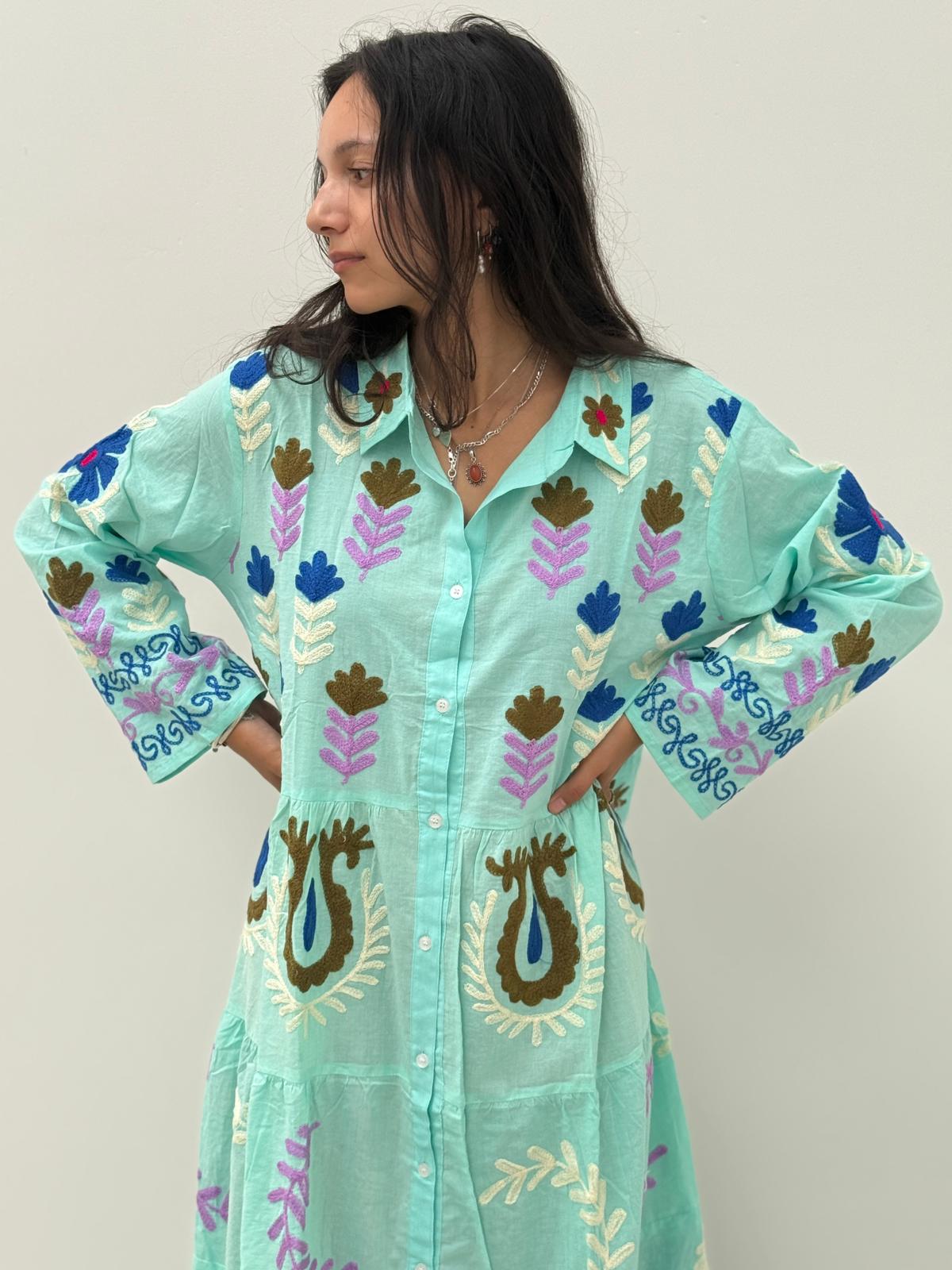 Embroidery dress light green