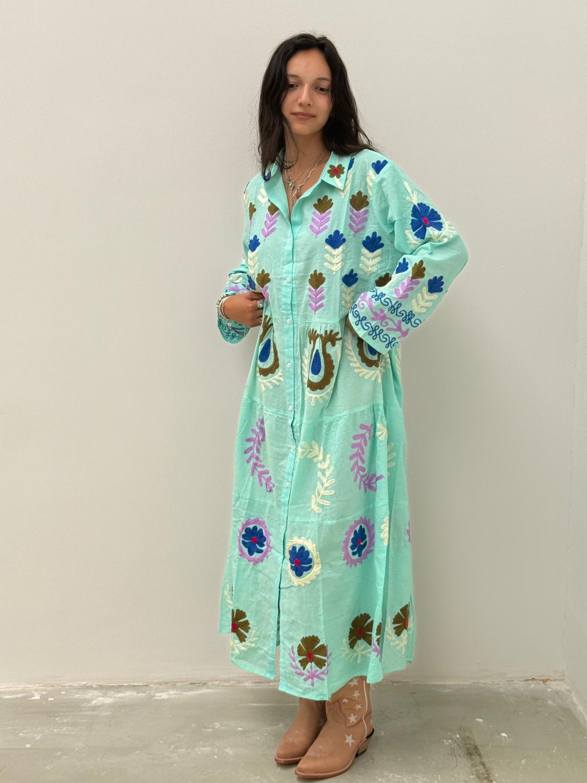 Embroidery dress light green