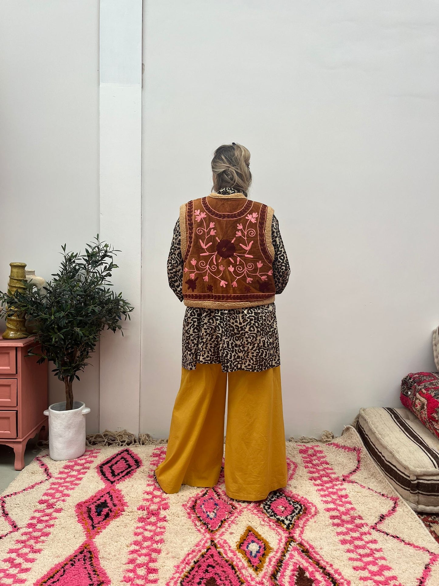 Velvet gilet teddy pink
