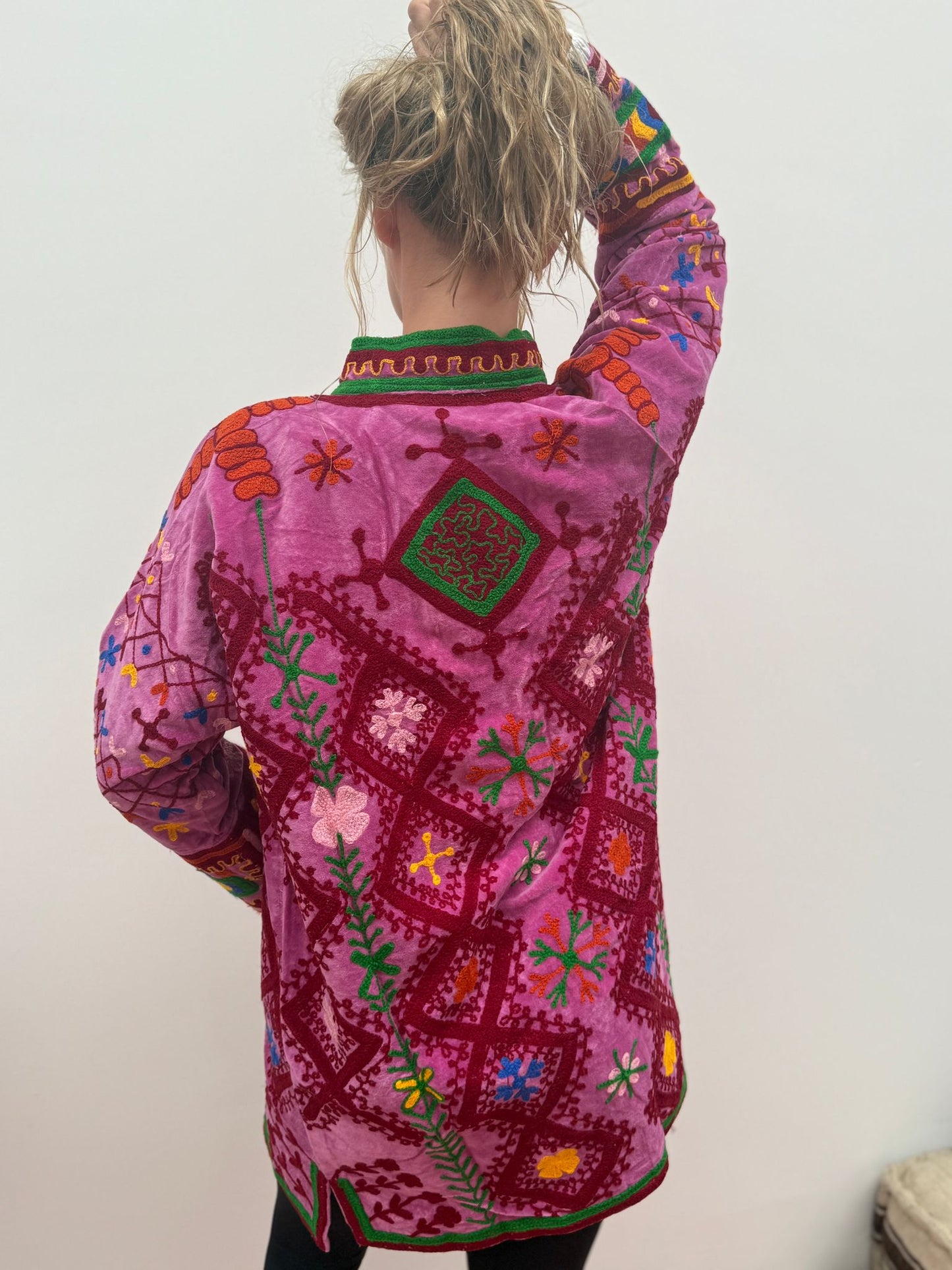 Medium Long  cotton embroidery jas colorful