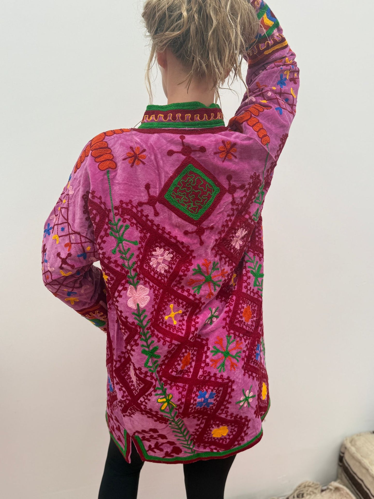 Medium Long  cotton embroidery jas colorful