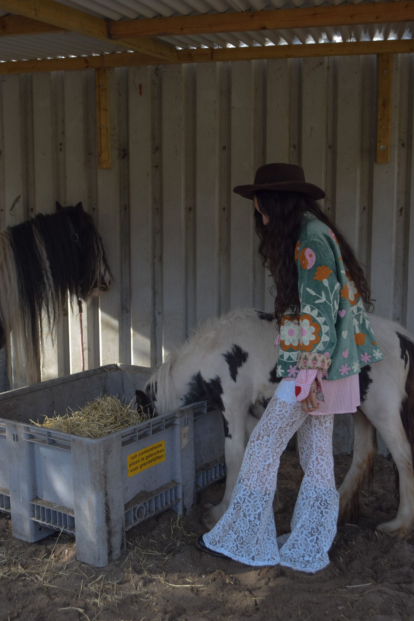 Velvet green yingyang