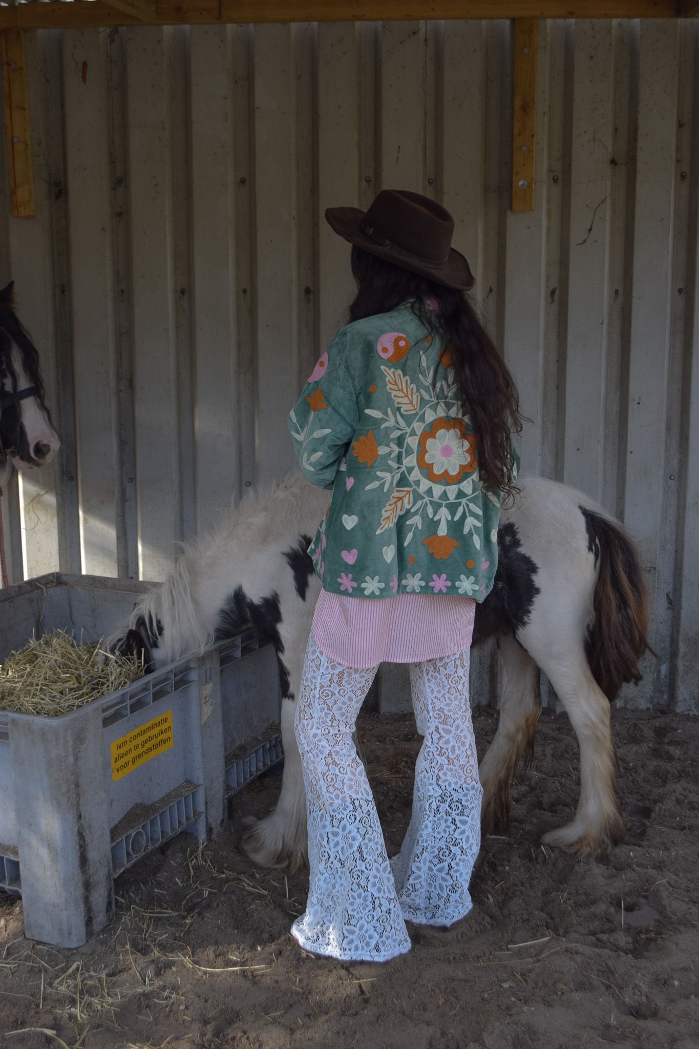 Velvet green yingyang