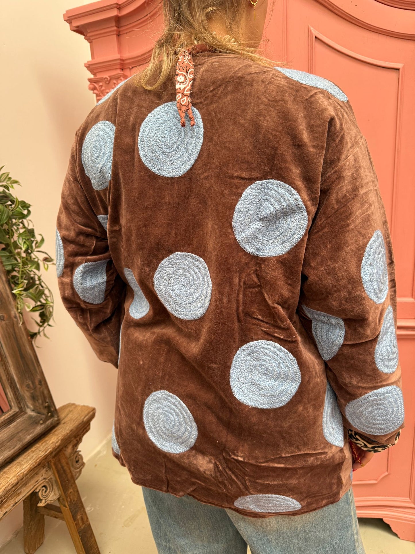 Velvet embroidery jacket bruin blue dots