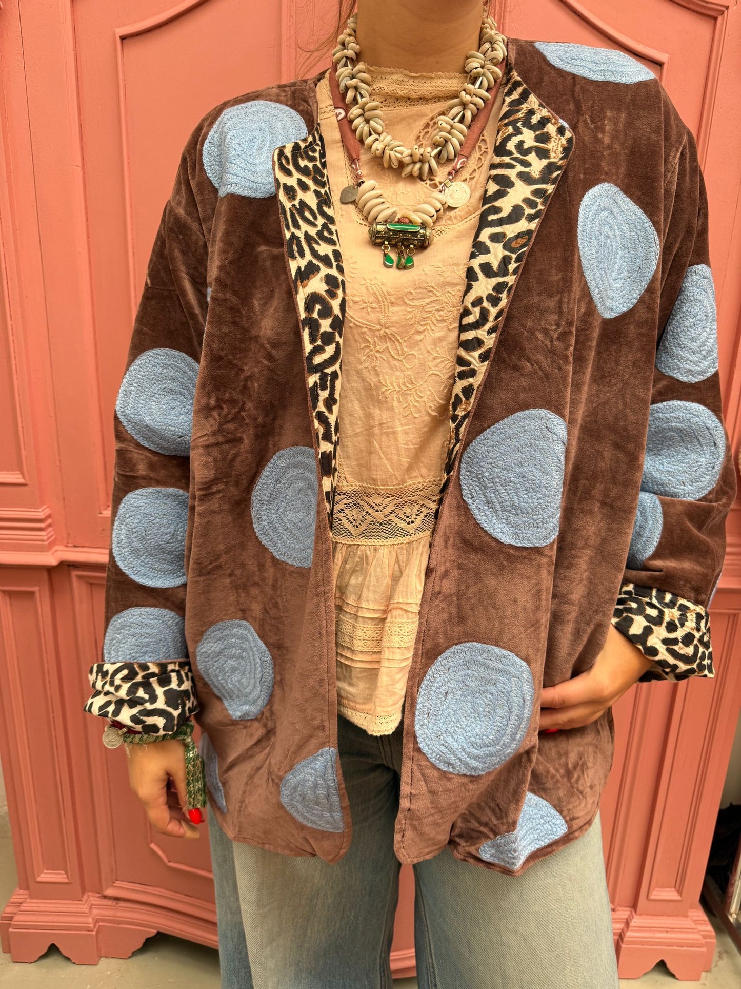 Velvet embroidery jacket bruin blue dots