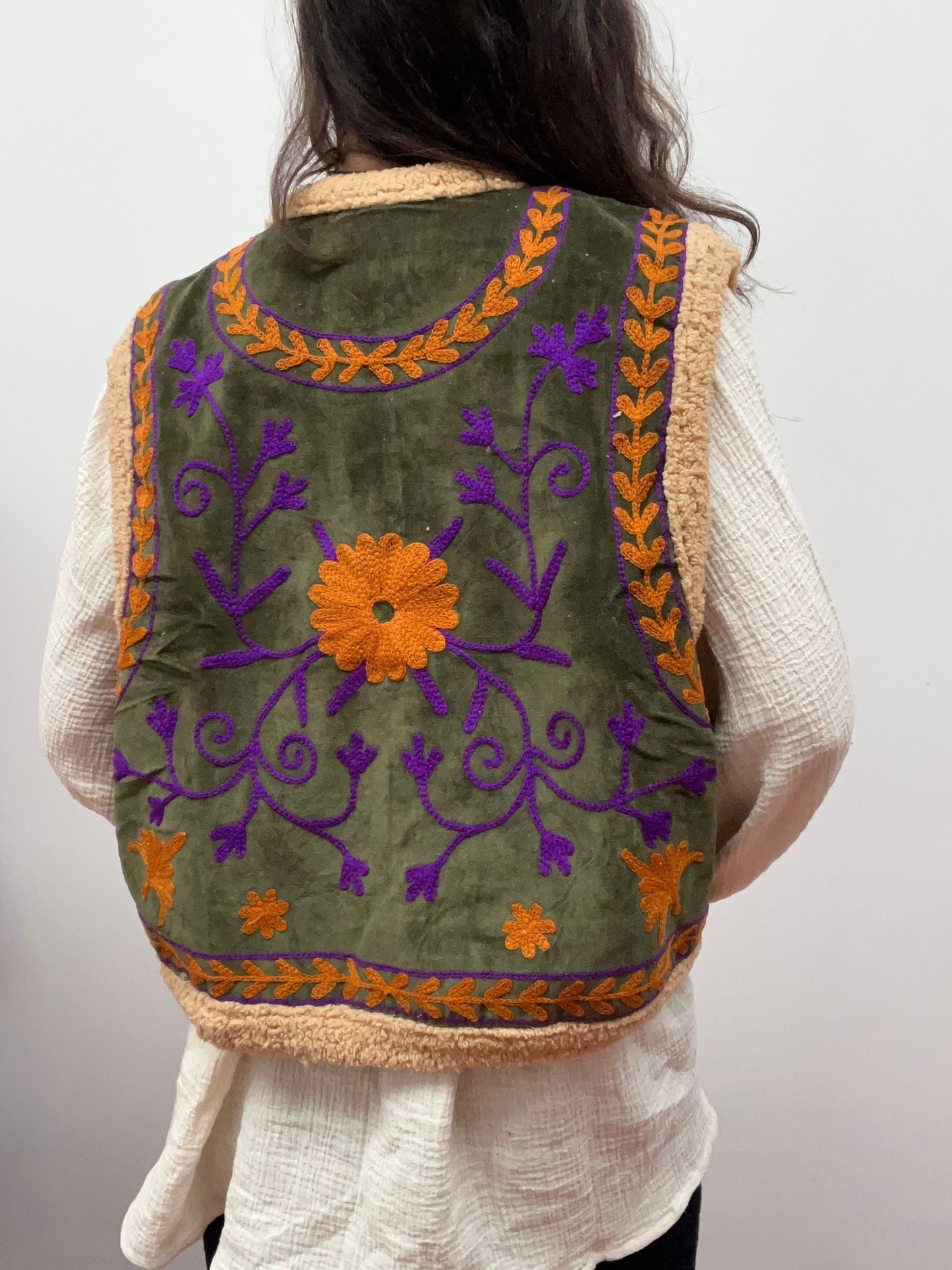 Velvet gilet teddy purple orange